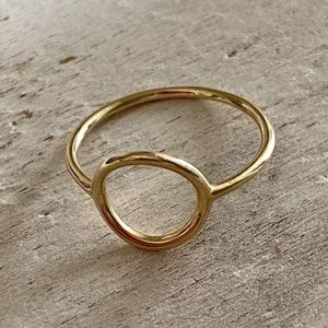 Mejuri 360 Ring